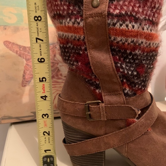 Candies Womens Mid Calf Brown Boots Tribal Pattern size 8 medium - Picture 6 of 8